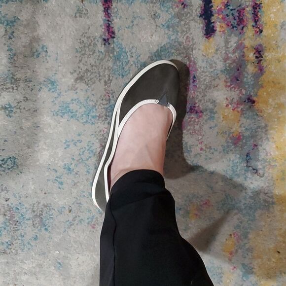 Tommy Bahama Genuine Leather Shoes in Grey Size 8 - Picture 14 of 14